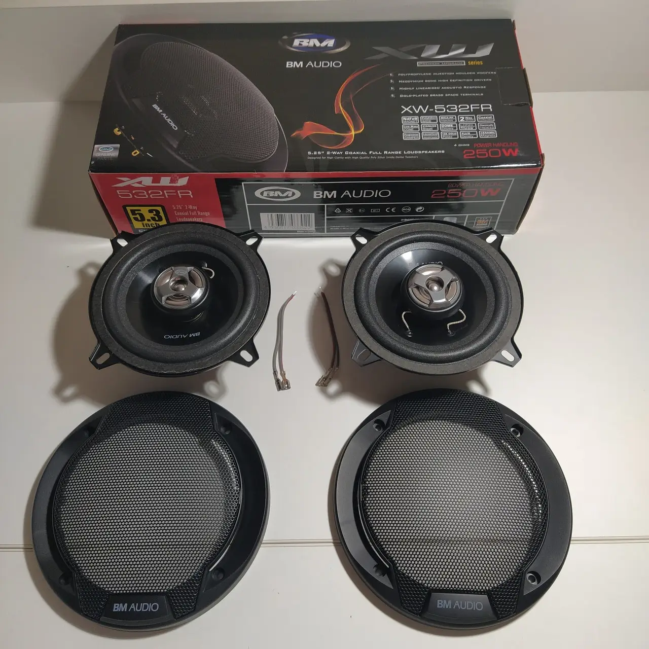 

Автомобильная акустика Boschman BM Audio XW-532FR,13см 250Вт