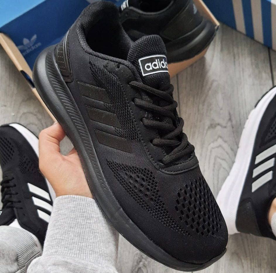 

Мужские кроссовки летние в сетку Adidas легкие весна-лето черные. Живое фото, Черный