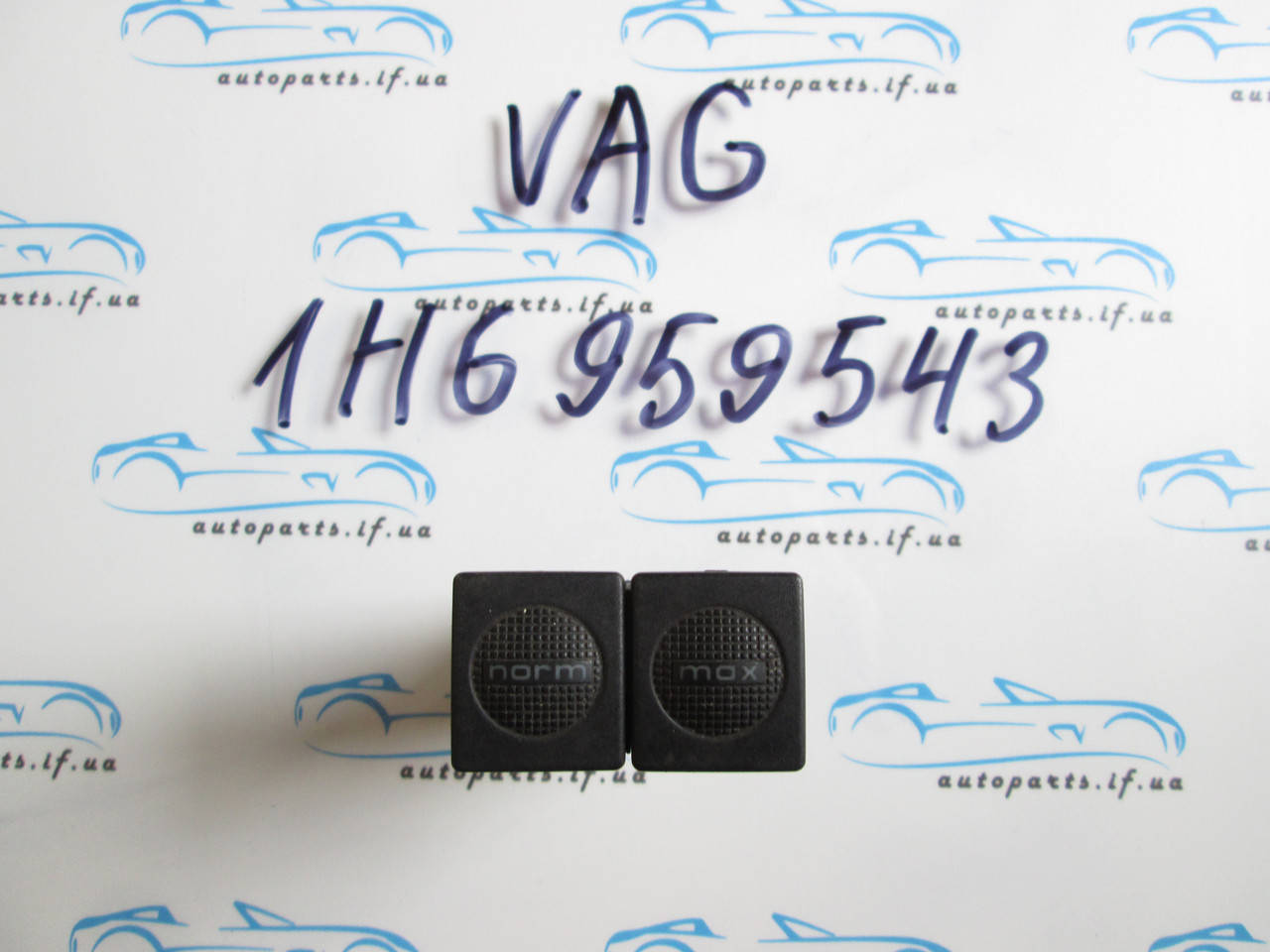 

Кнопка кондиционера Golf 3 1h6959543