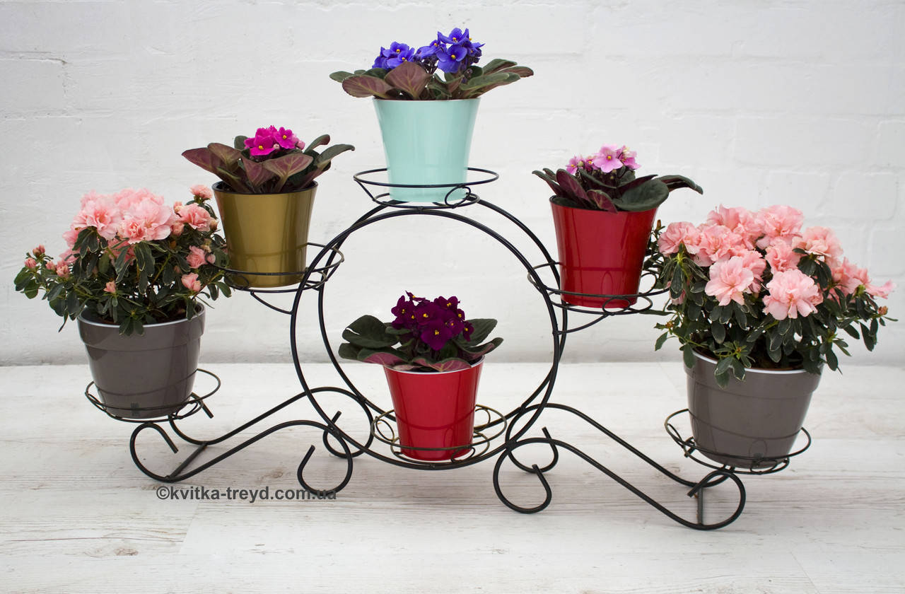 

Оконная Металлическая Подставка для Цветов на "Карета Малая 6"