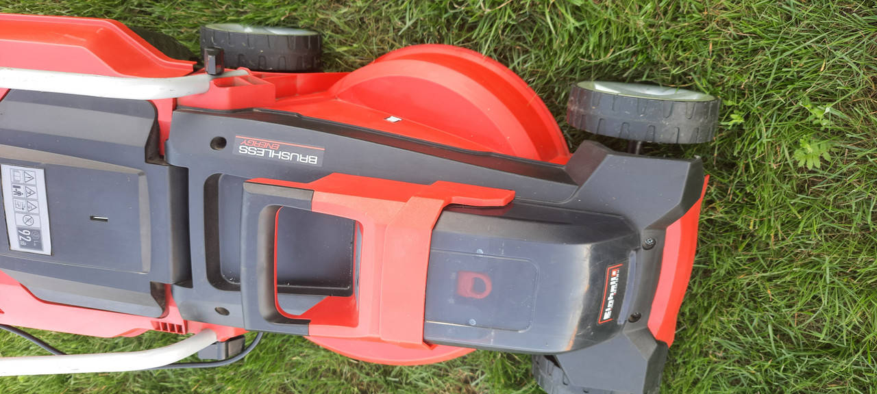 

Газонокосилка Einhell GE-CM 18/30 Li Аккумуляторная