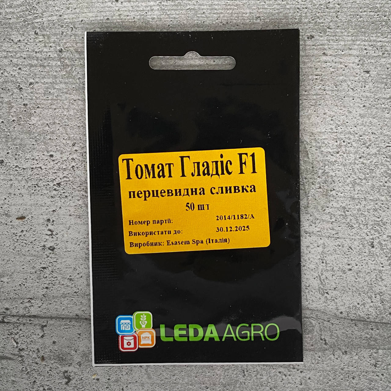 

Томат низкорослый Гладис F1 50 шт семена пакетированные Leda Agro