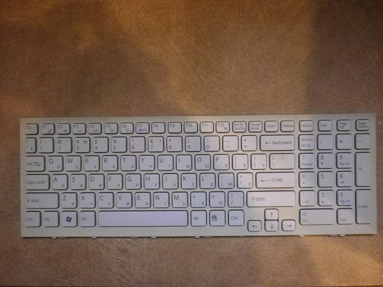 

Б/У Клавиатура на Sony PCG-71812V