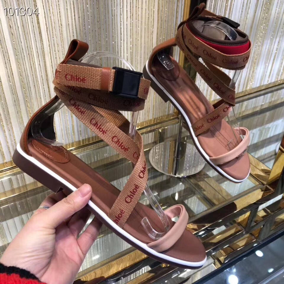 

Женские брендовые сандали Сhloe.