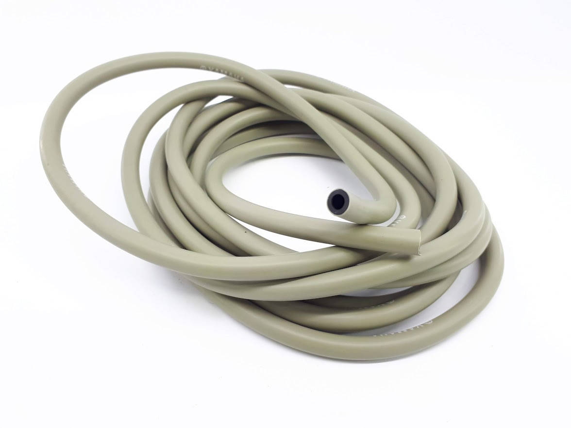 

Шланг топливный бензиновый (внешн. 9 мм, внутр. 5мм) 1 метр двухслойный