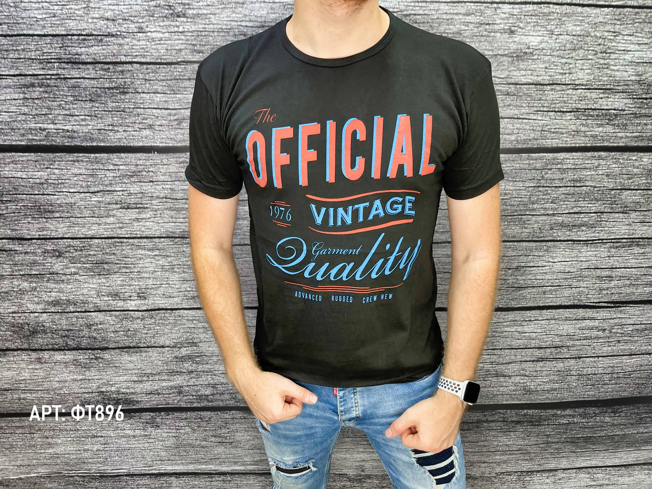 

Мужская футболка. Размеры: M, XL (маломерят на размер)