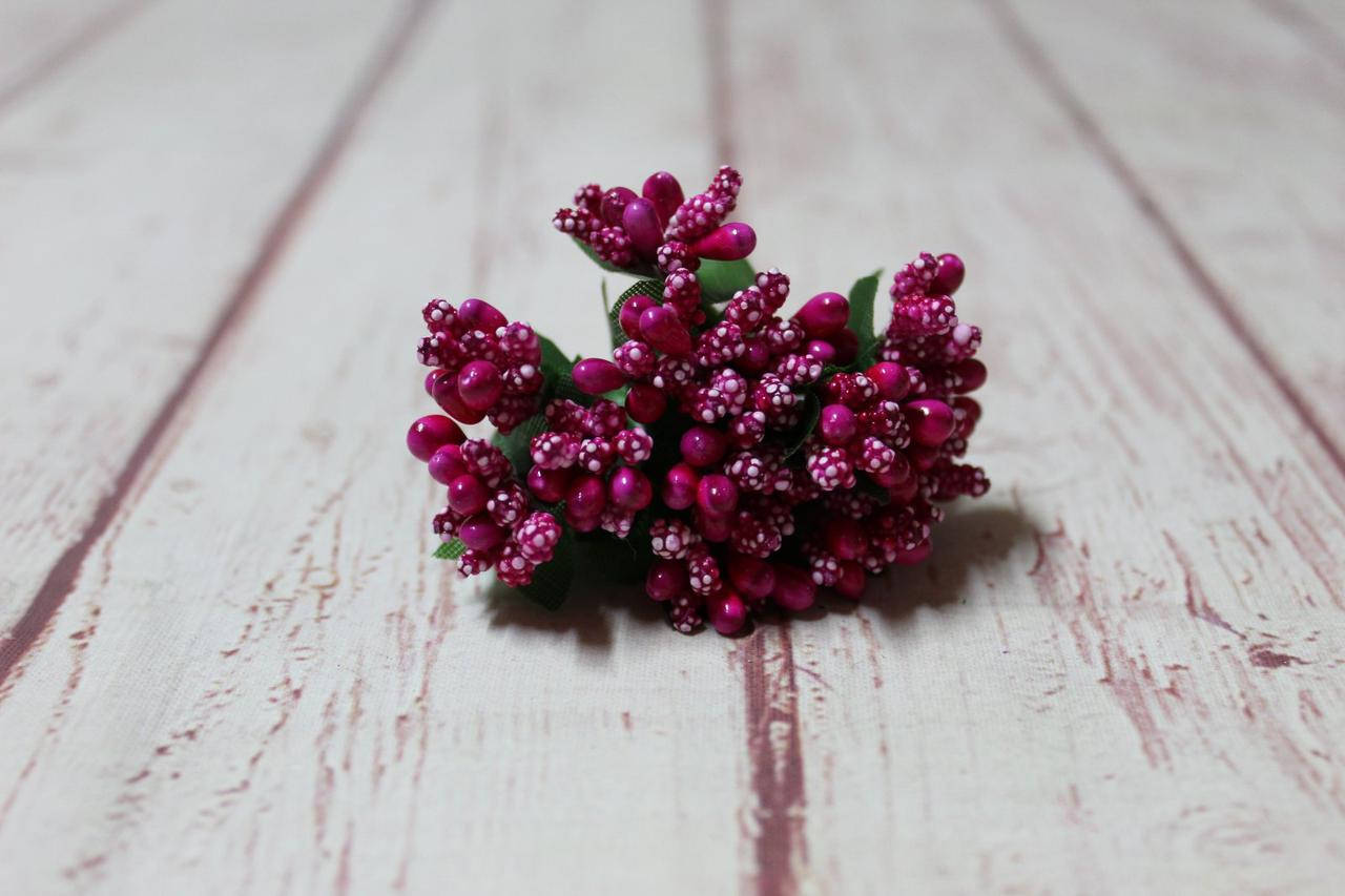 

Тычинки малиновые