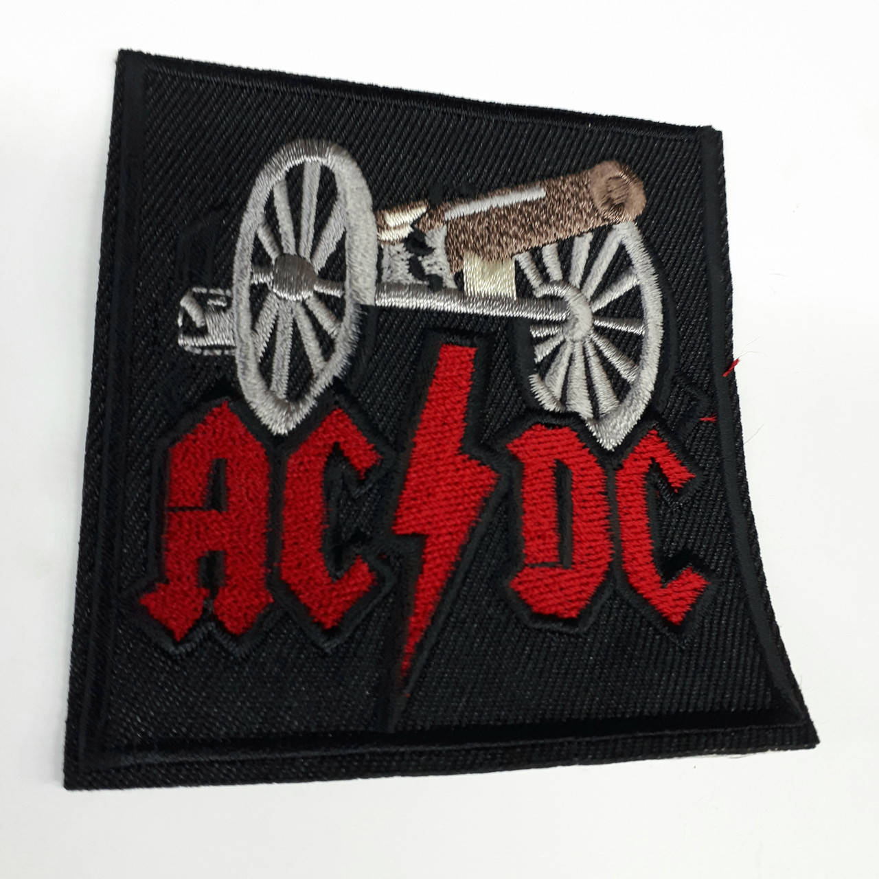 

Нашивка термо с вышивкой " АС ДС"