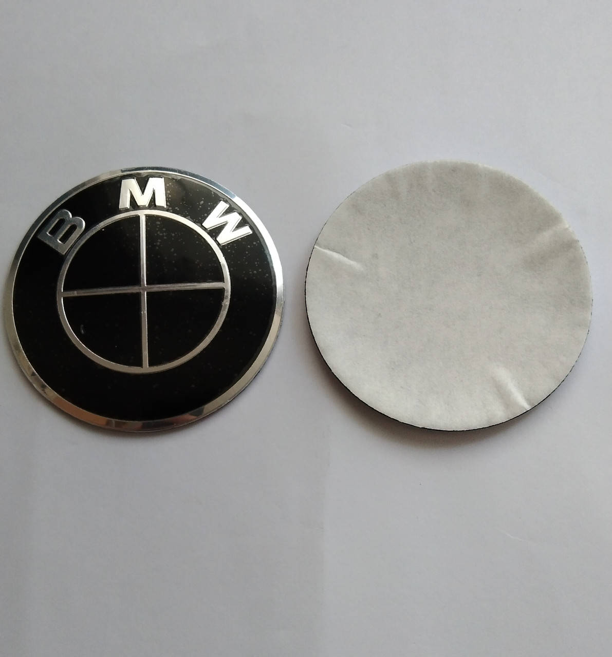 

Наклейки на колпачки BMW черный лого 56 мм