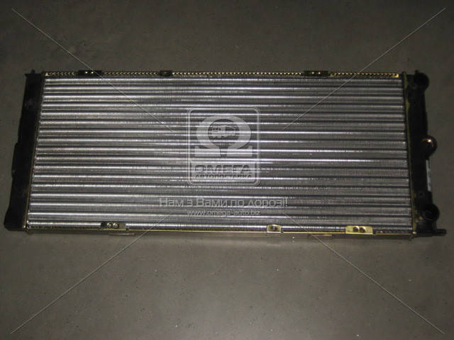 

Радиатор охлаждения VW PASSAT B2 (32B) (80-) (пр-во Nissens)