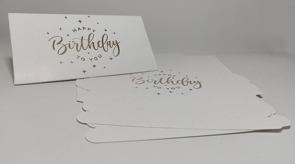 

Конверт для денег "HappyBirthday" (золотое тиснение)