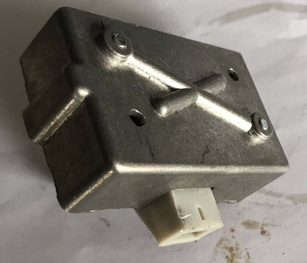 

Щётки генератора Москвич 412, 2140, 2141