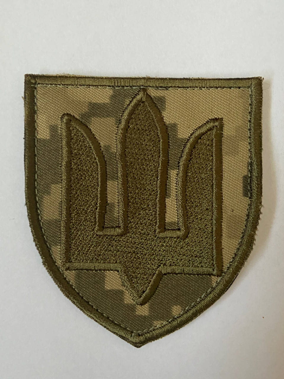 

Шеврон Тризуб пиксель