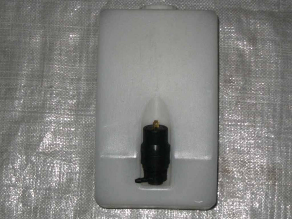 

Бачок омывателя Волга 3110 12v (пр-во Прамо)