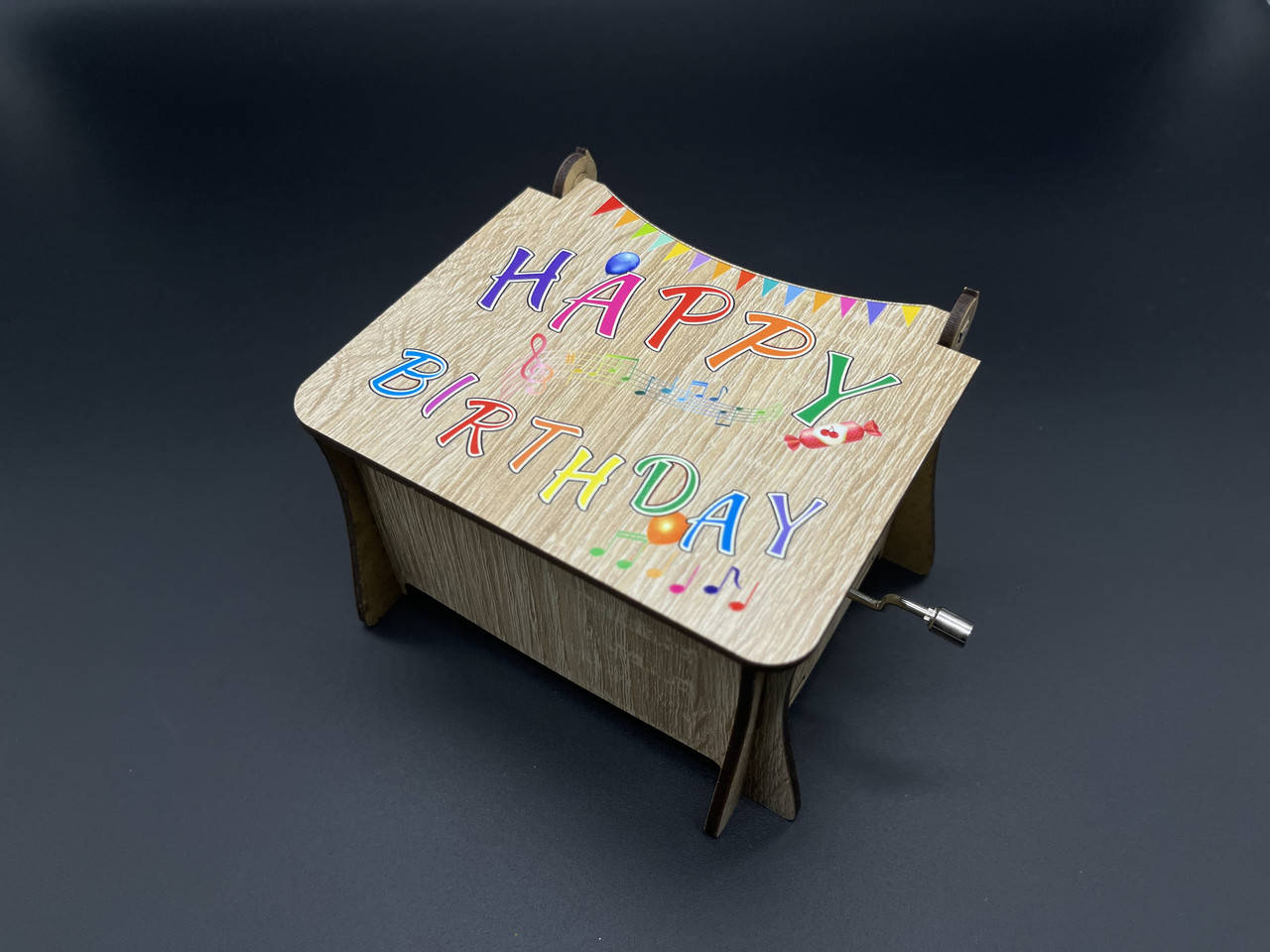 

Музыкальная шкатулка. Happy Birthday. 12х10х8см