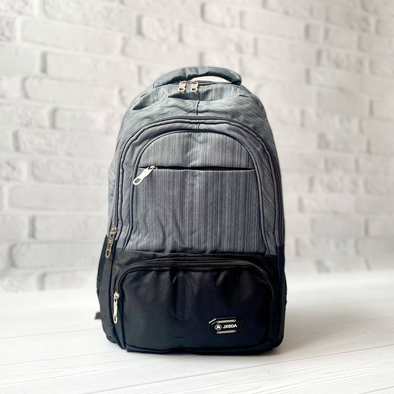 

Рюкзак мужской городской для ноутбука серый молодежный спортивный стильный удобный