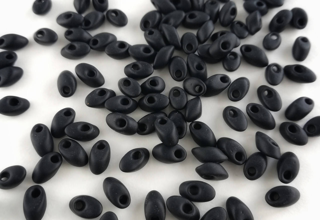 

Miyuki Long Magatama (LMA) 4 x 7 mm 401F Black Matted