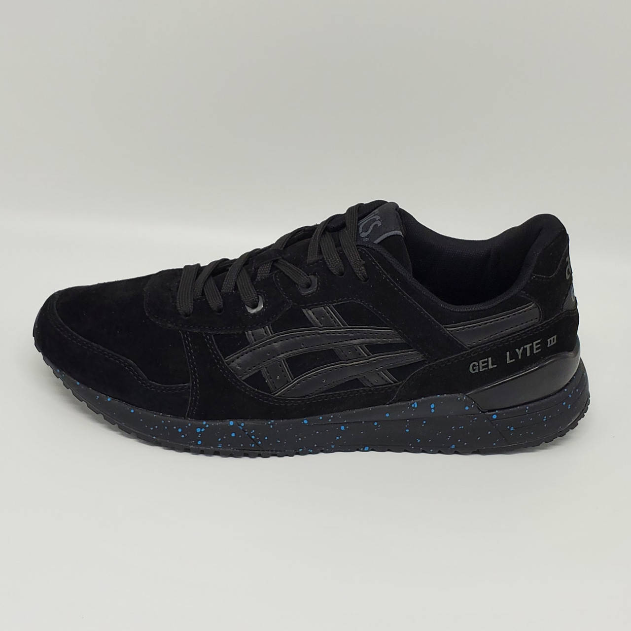 

Кроссовки мужские замшевые черные Asics Gel Lyte, Черный