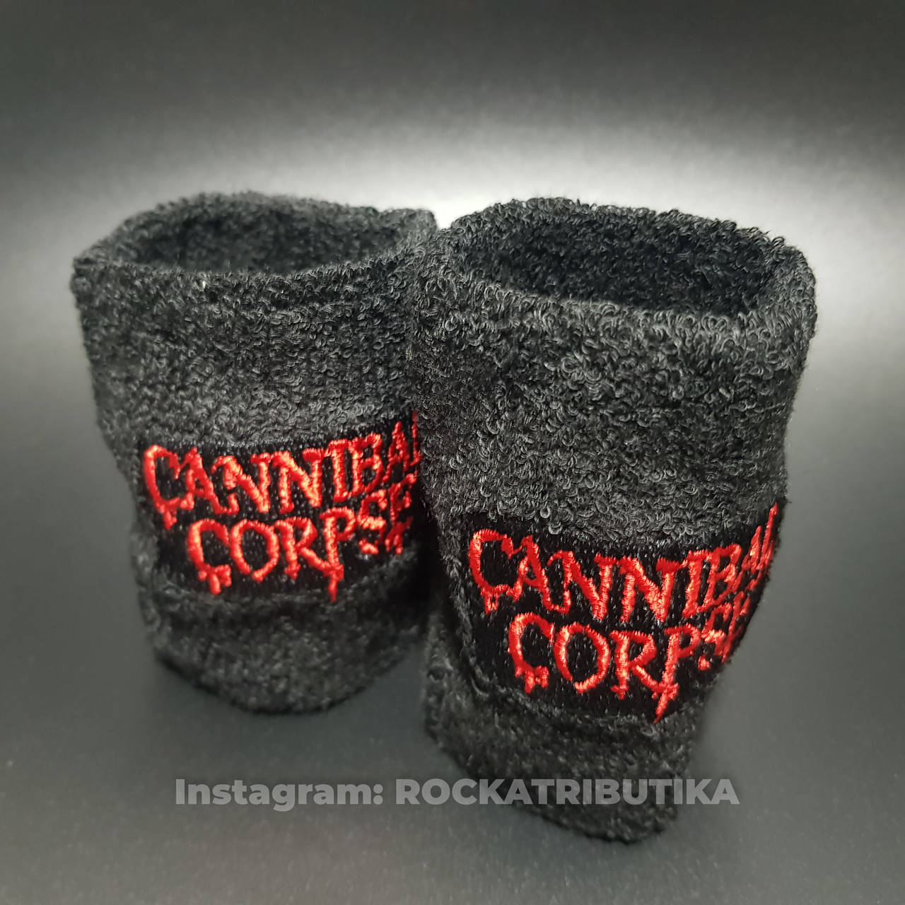 

Напульсник рок махровый Cannibal Corpse