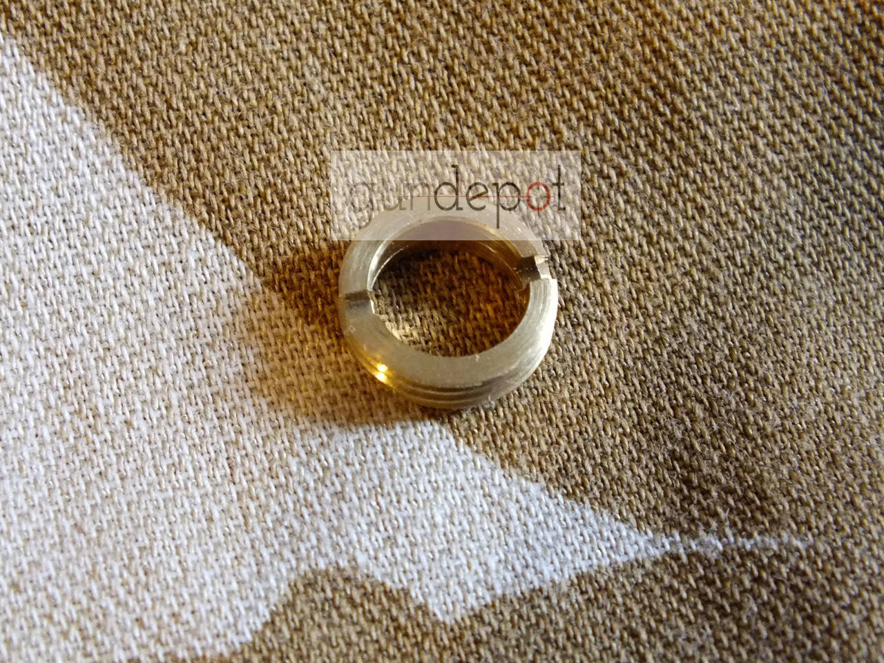 

Кольцо прижимное для ремкомплекта Umarex