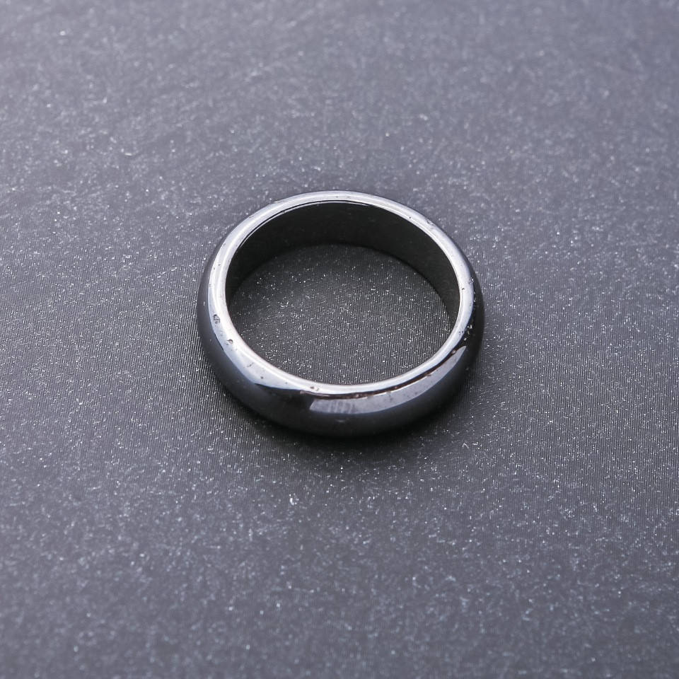 

Кольцо из натурального камня Гематит гладкое h-6мм b-3мм d-16,17,18,19,20,21,22мм