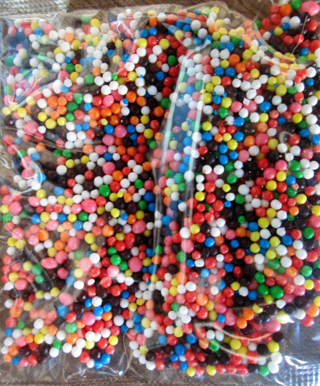 

Пасхальная посыпка горошек (смесь №22)