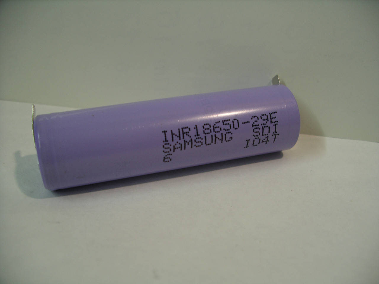 

Аккумулятор Samsung INR18650-29E 2900mА,Li-ion3,7в с выводами под пайку U-tags