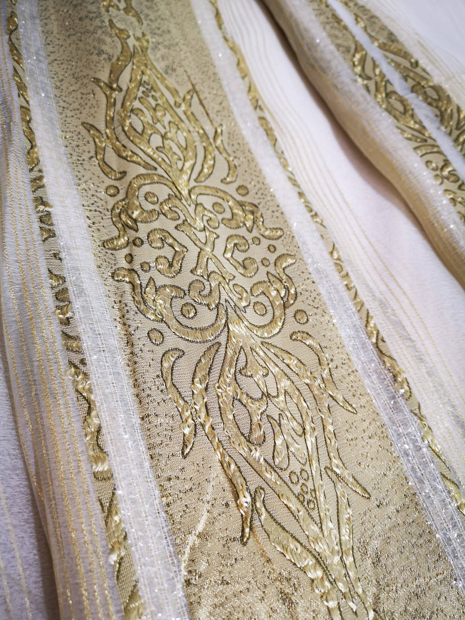 

Тюль батист с вертикальной полосой, Бежевый