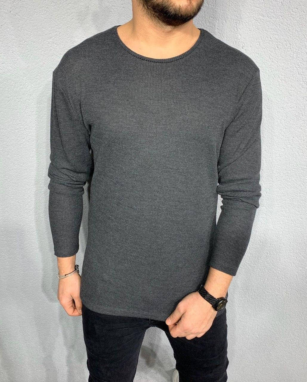 

Темно-серый мужской лонгслив Турция