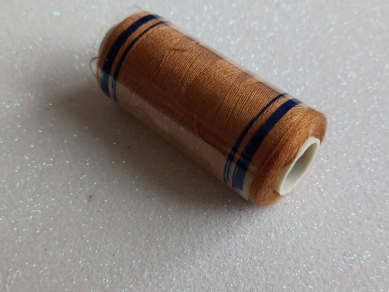 

Нитка швейная SSS 40/2 400ярдов коричневый (#481), Бордовый