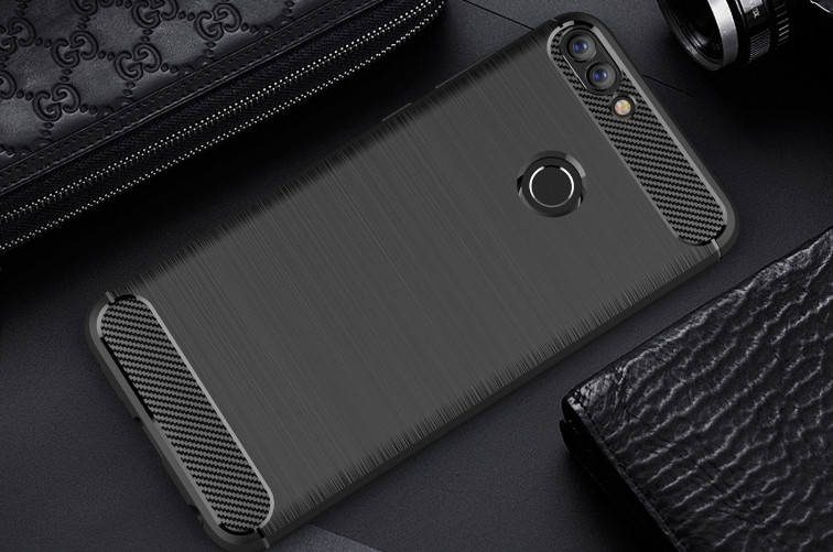 

Защитный чехол-бампер Huawei P Smart (FIG- LX1)/ Honor 7s, Черный