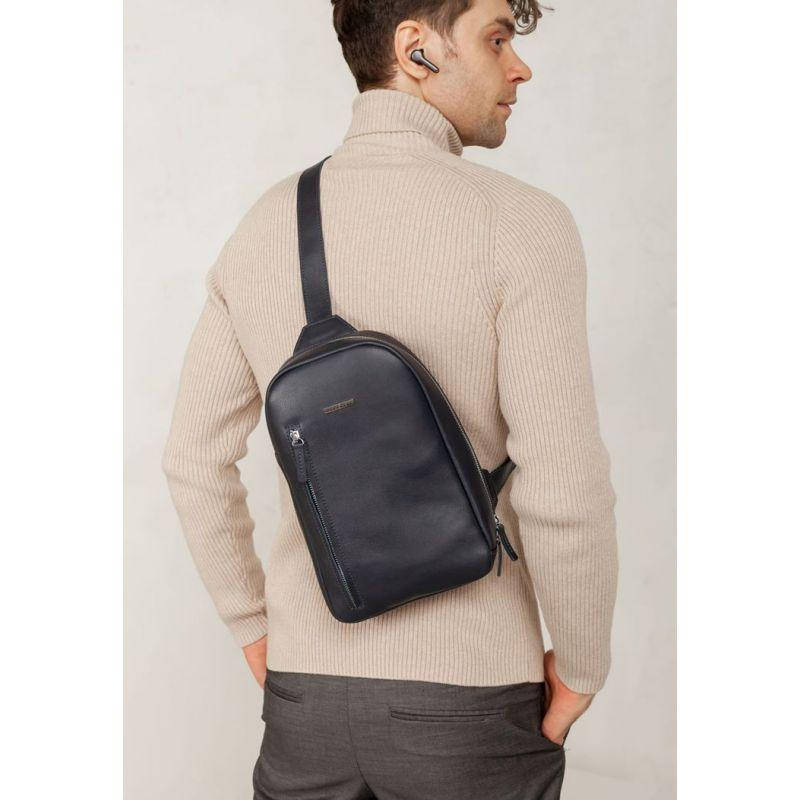 

Кожаный мужской рюкзак (сумка-слинг) на одно плечо Chest Bag синий
