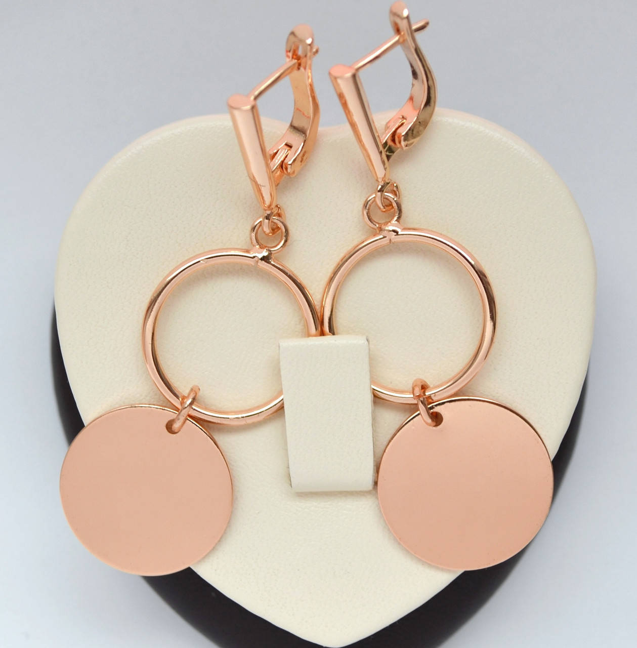 

Серьги с круглыми подвесками позолота 18к.