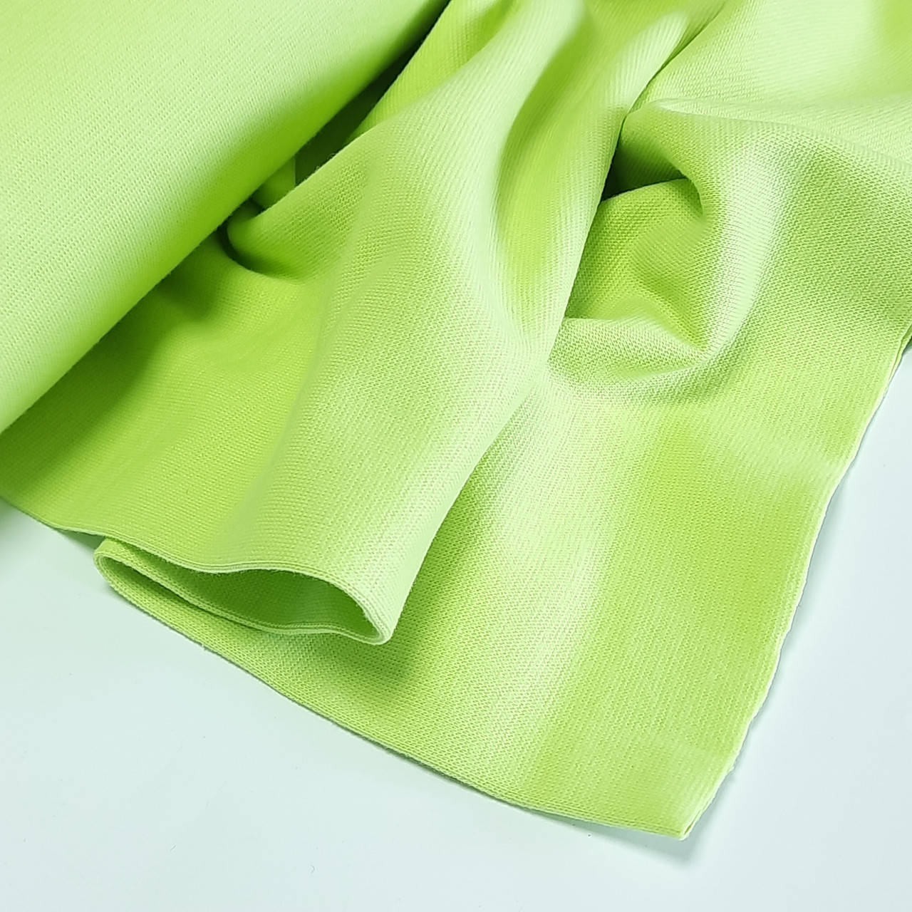 

Рібана гладка салаовий, Серый