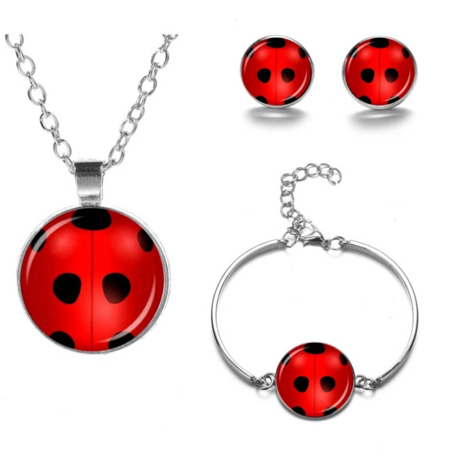 

Набор Леди баг бижутерия (серьги, браслет, кулончик)
