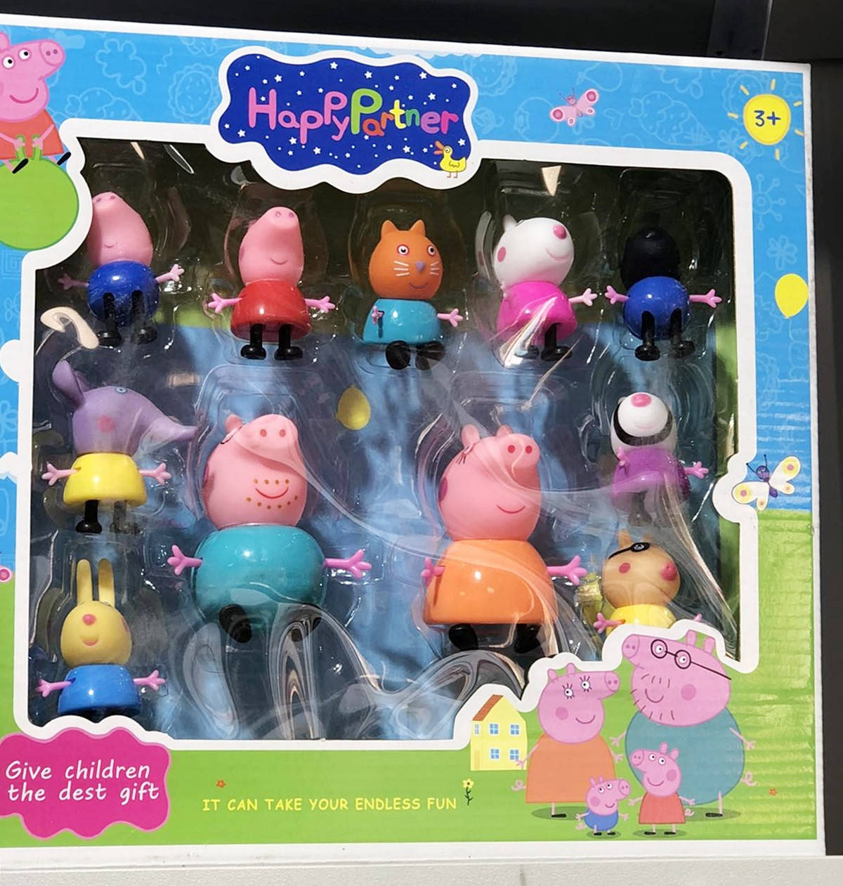 

Игровой набор фигурок Пеппа
