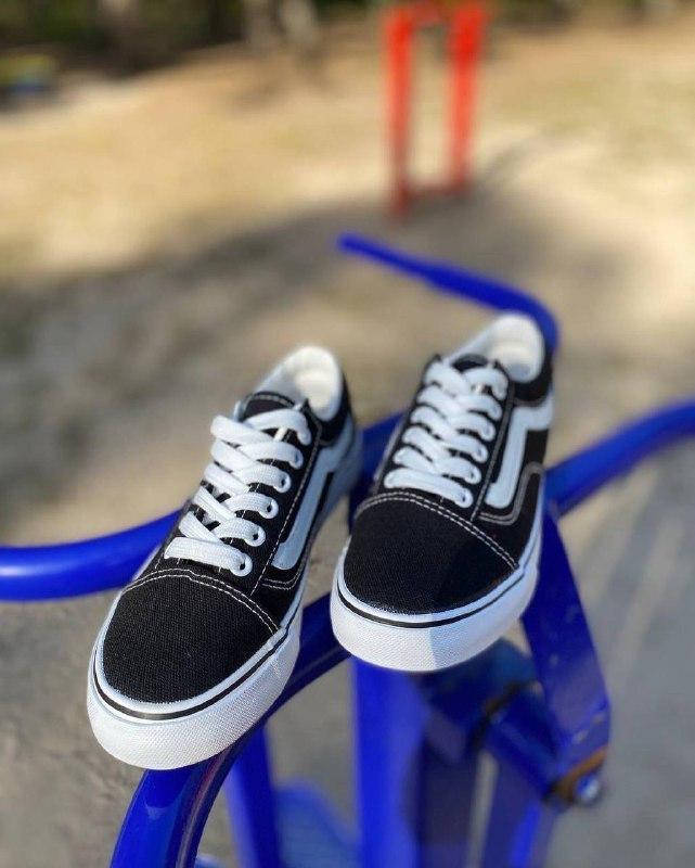 

Низкие черные кеды vans off the wall унисекс 37,38,39,44.45 размера, Черно-белый