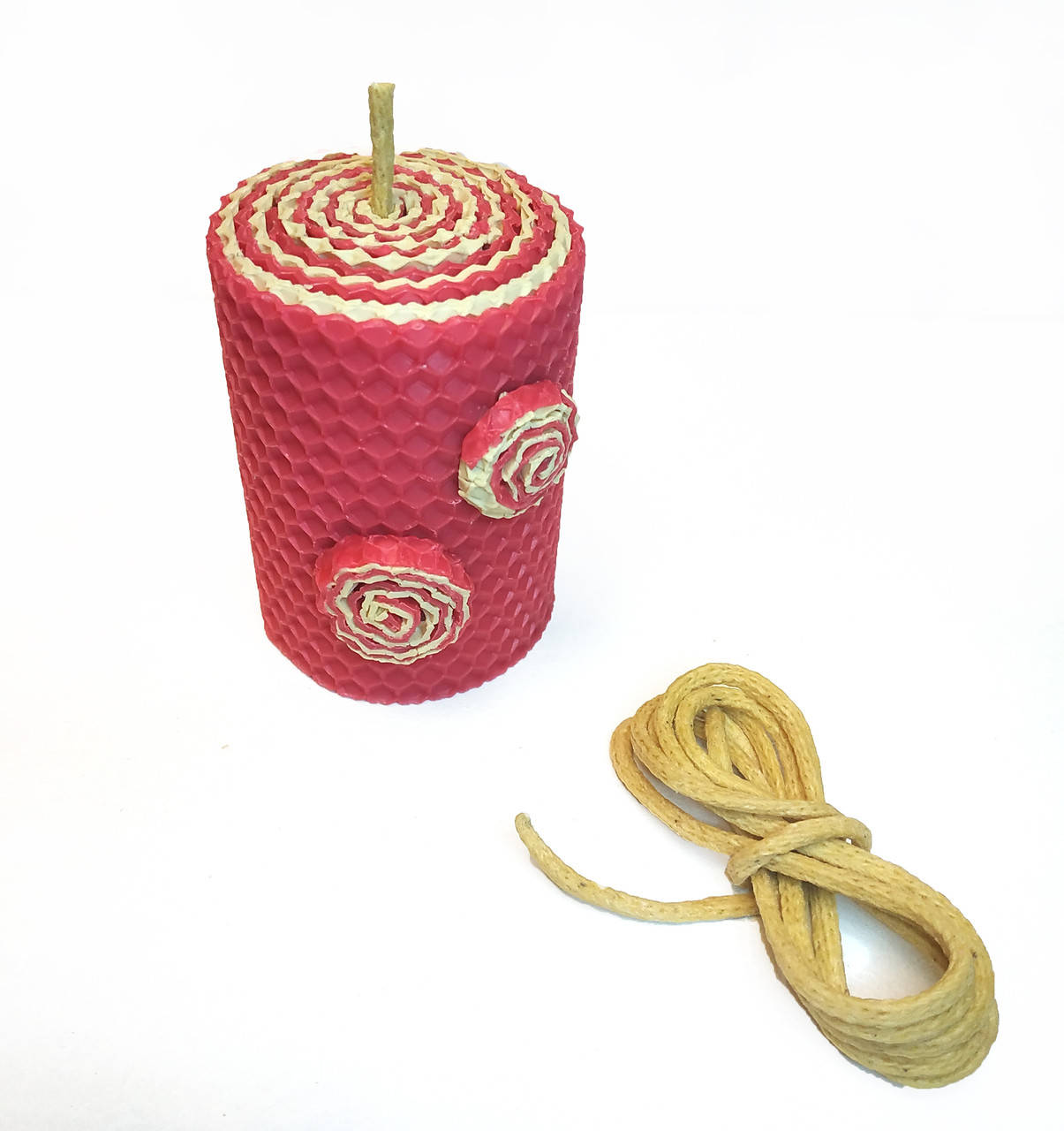 

Фитиль вощеный 4 мм для свечей из вощины. Цена за 1 метр.