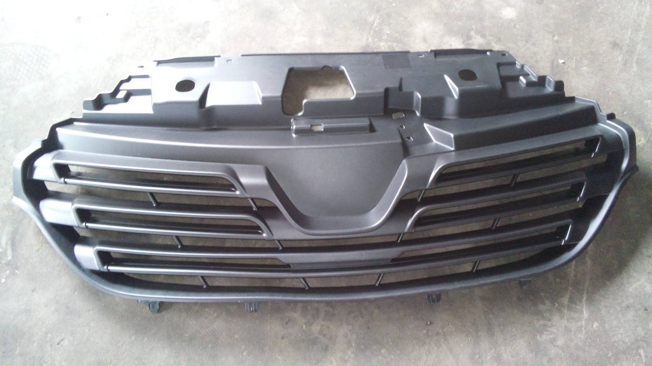 

Передняя решётка Renault Trafic 2015-> Оригинал 623108673R, Черный