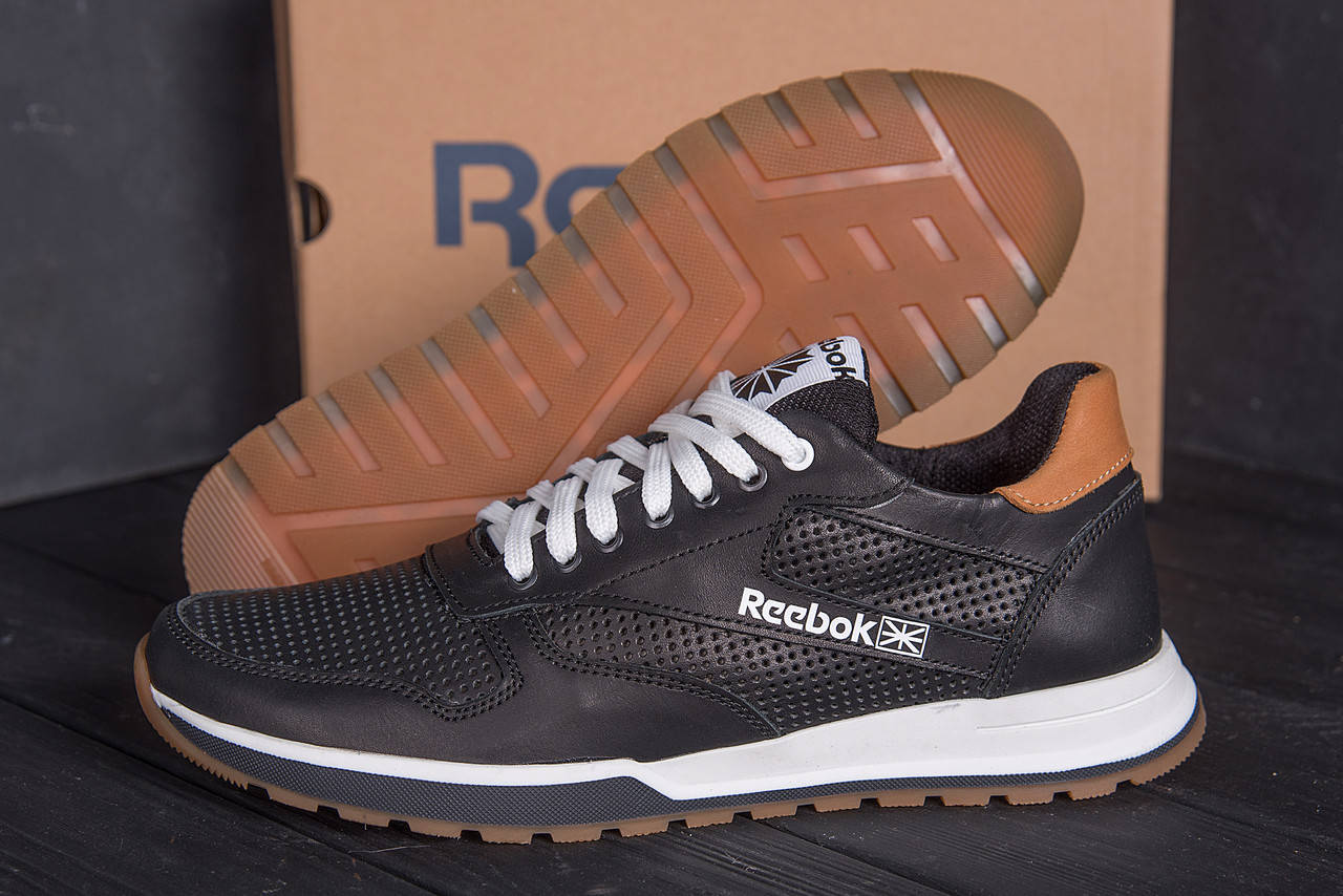 

Мужские кожаные летние кроссовки из натуральной кожи, перфорация Reebok Classic black 44, Черный