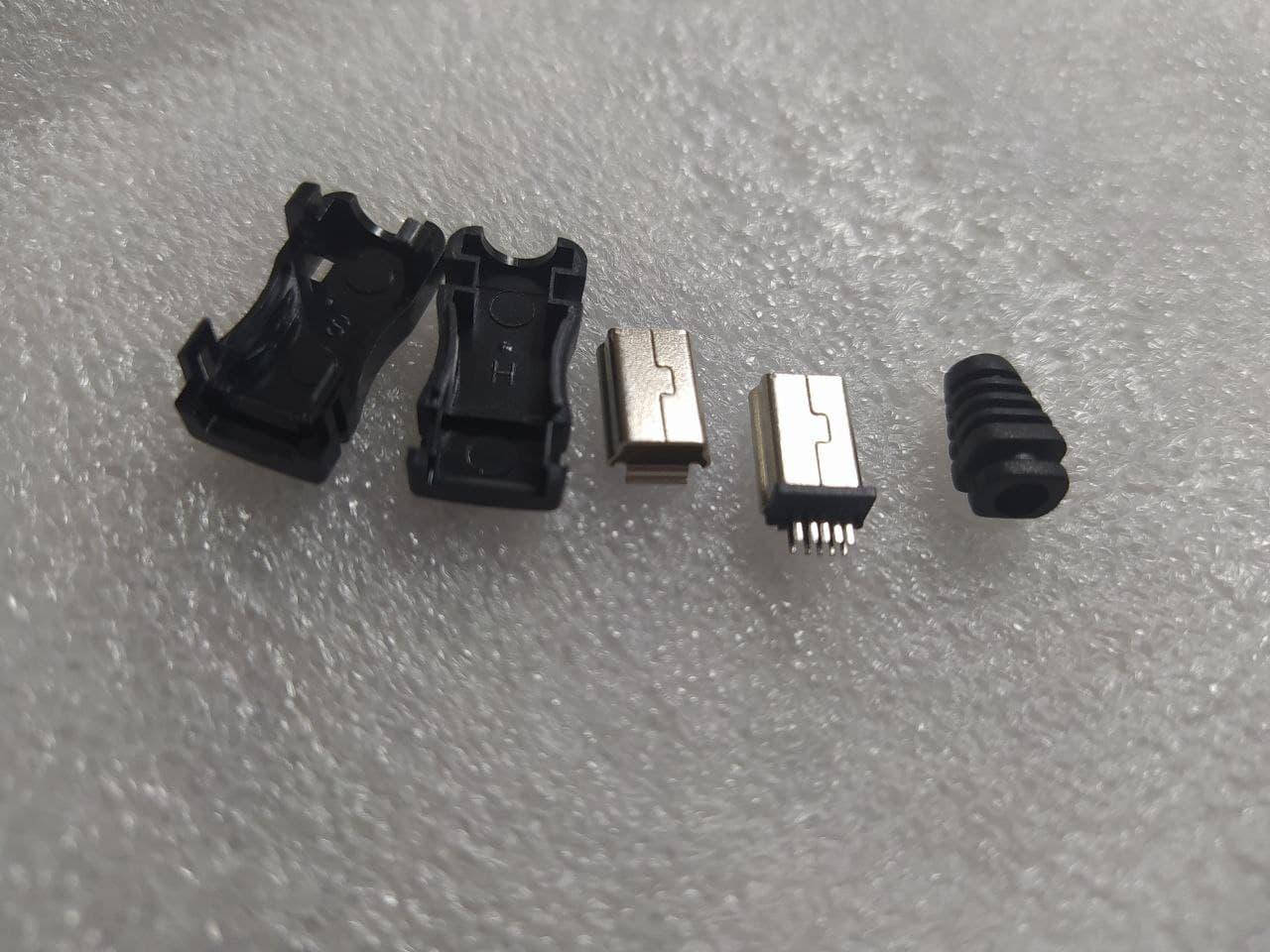 

Штекер mini USB разборной на кабель для пайки