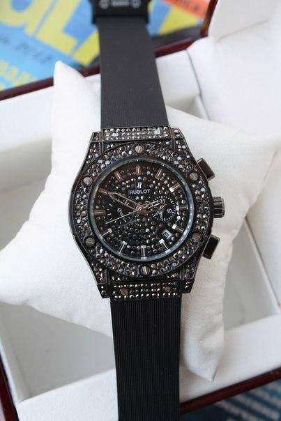

Часы Hublot в наличии