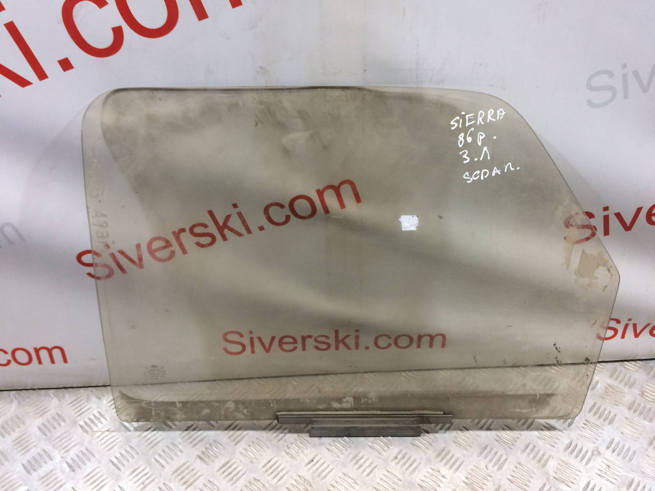 

Cтекло, боковое, стекло задней двери, Ford Sierra, седан, левое