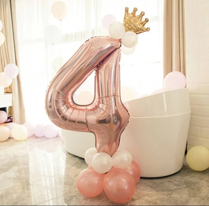 

Цифра "4" на стойке розовое золото. Размер 76 см., Розовый