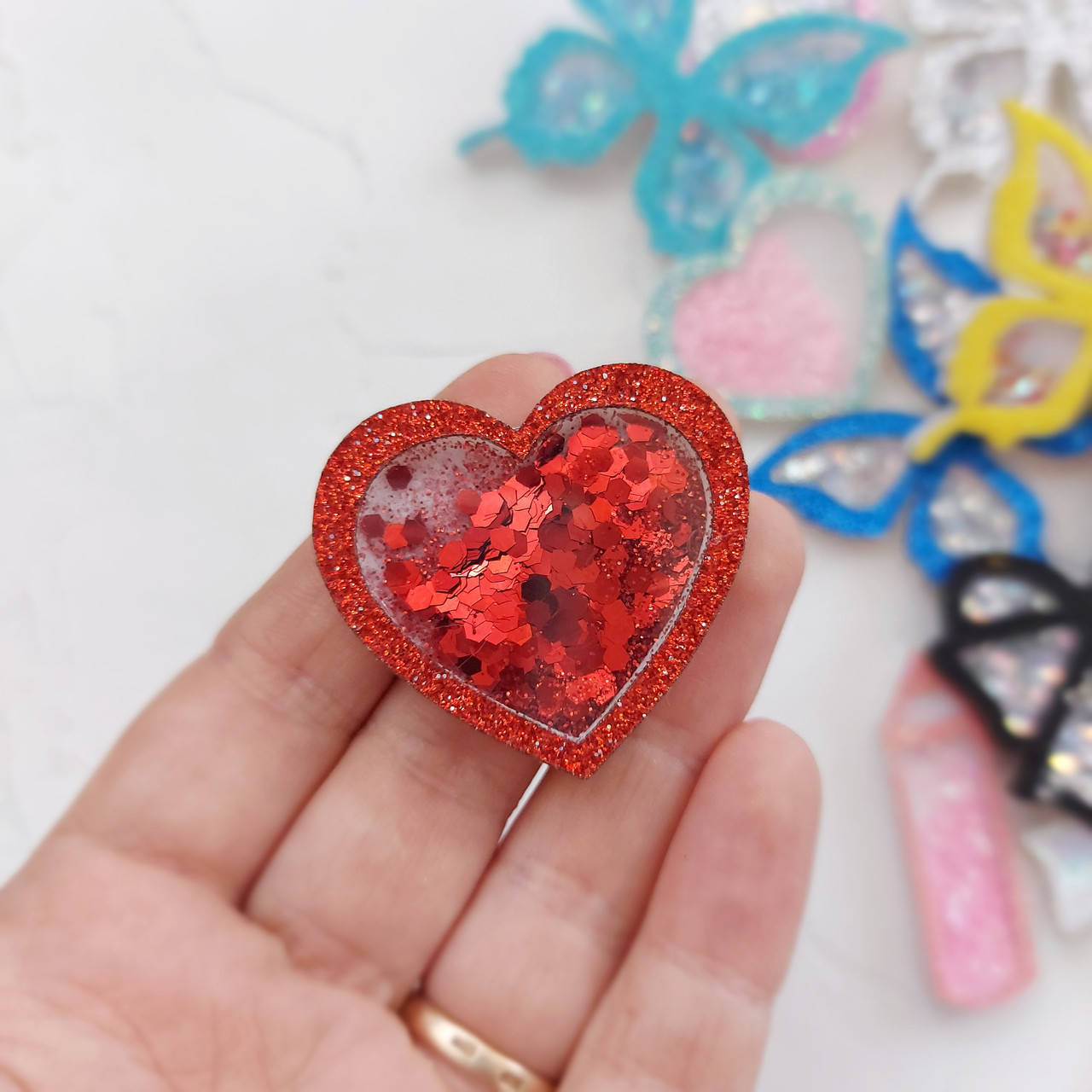 

Патч-шейкер СЕРДЕЧКО ЧЕРВОНЕ , 4*3.5см СКЛЕЄНО