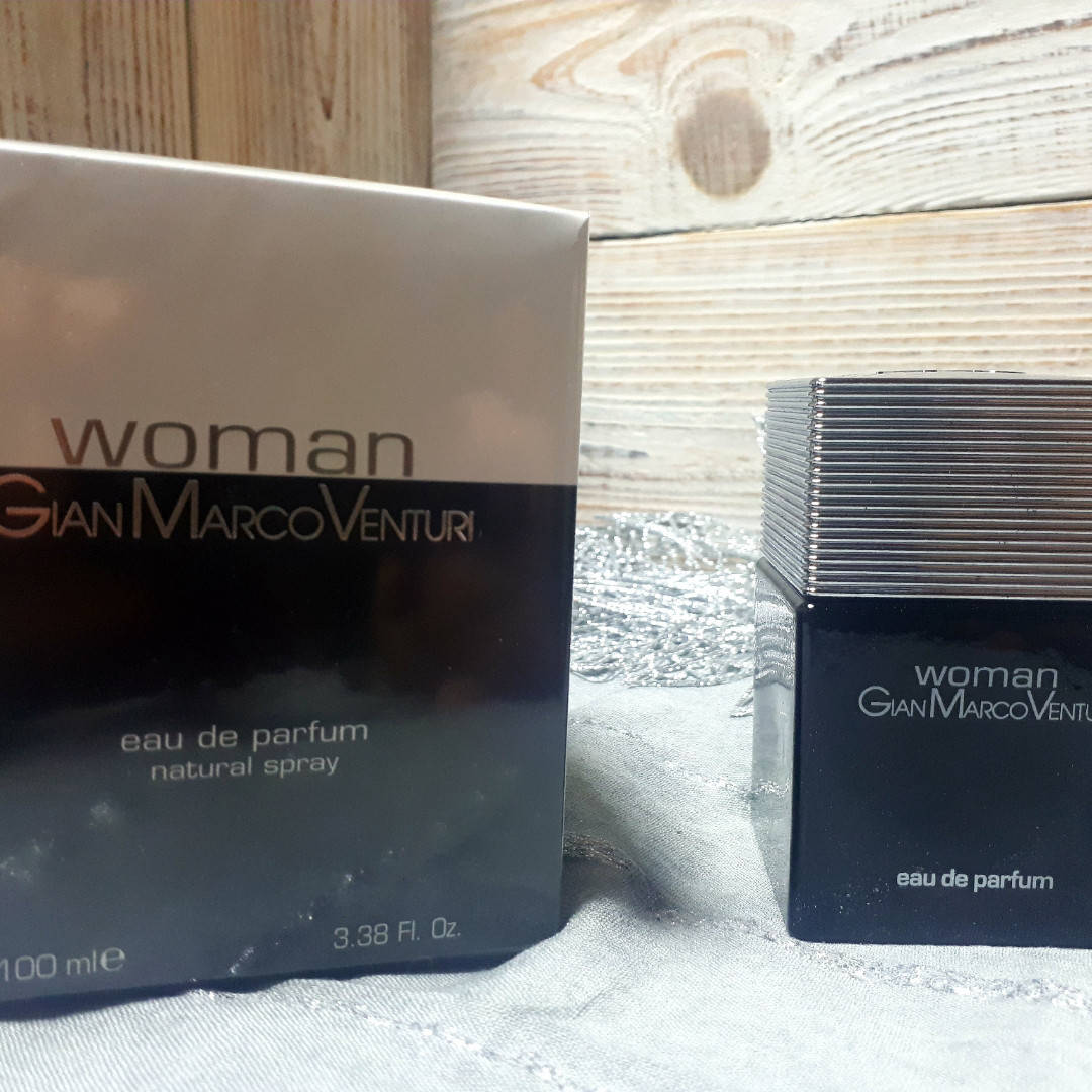 

Gian Marco Venturi Woman Eau De Parfum Natural Spray 100ml.
