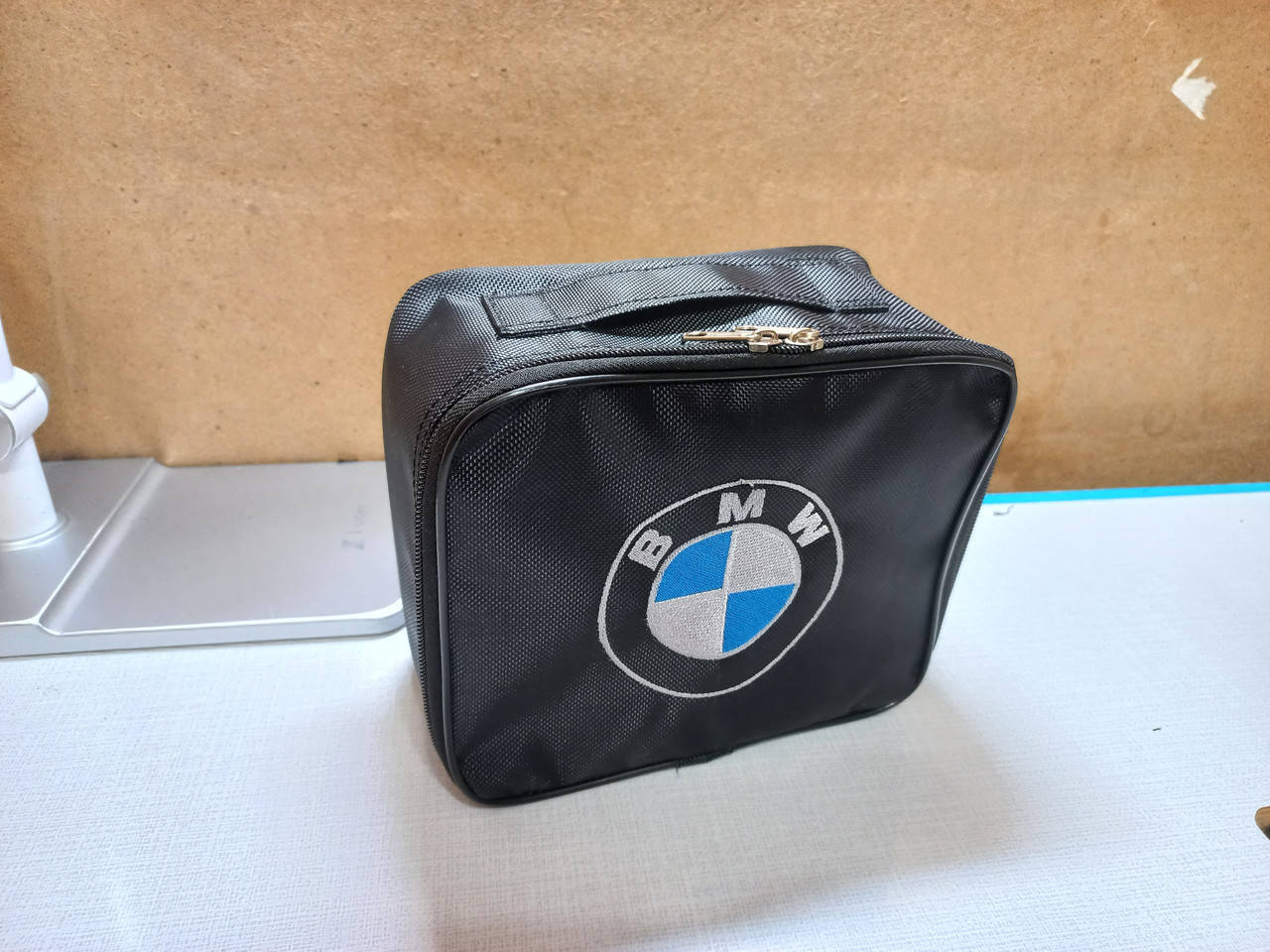 

Сумка под автокомпрессор BMW (любой логотип)