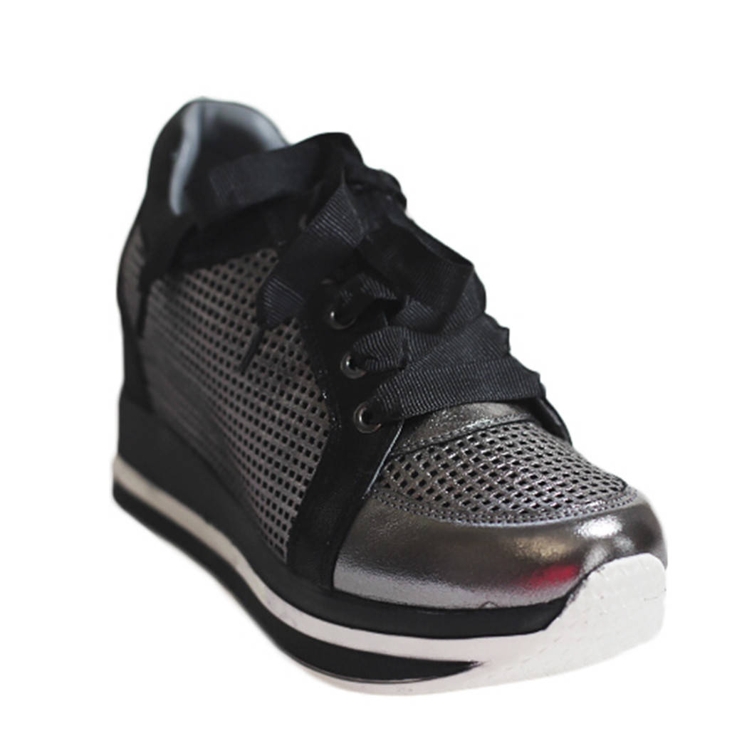 

Женские кроссовки Alpino, Черный