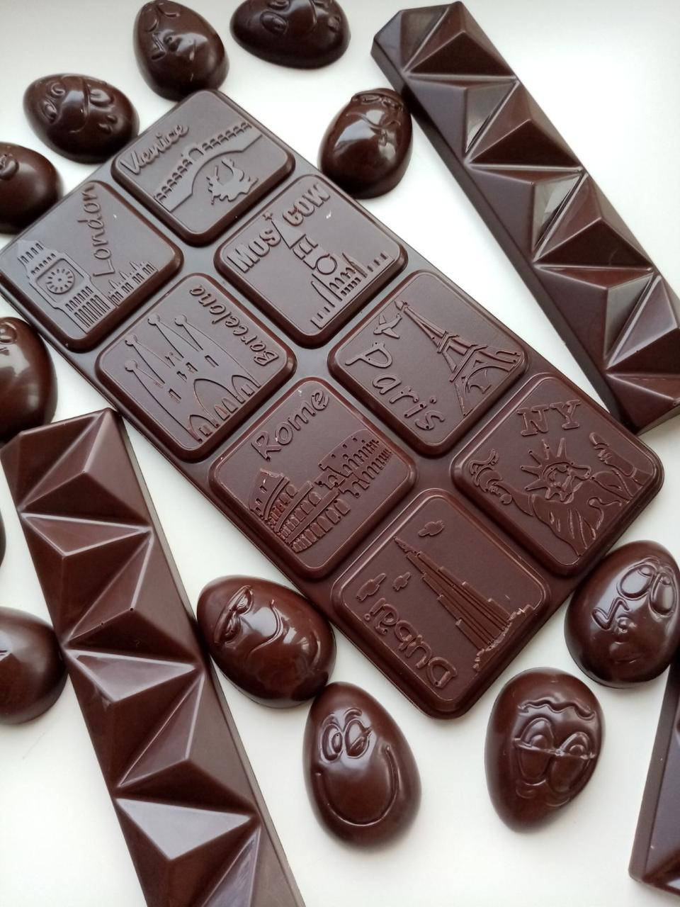 

Бельгийский шоколад ручной работы темный 54,5 %, 90 г