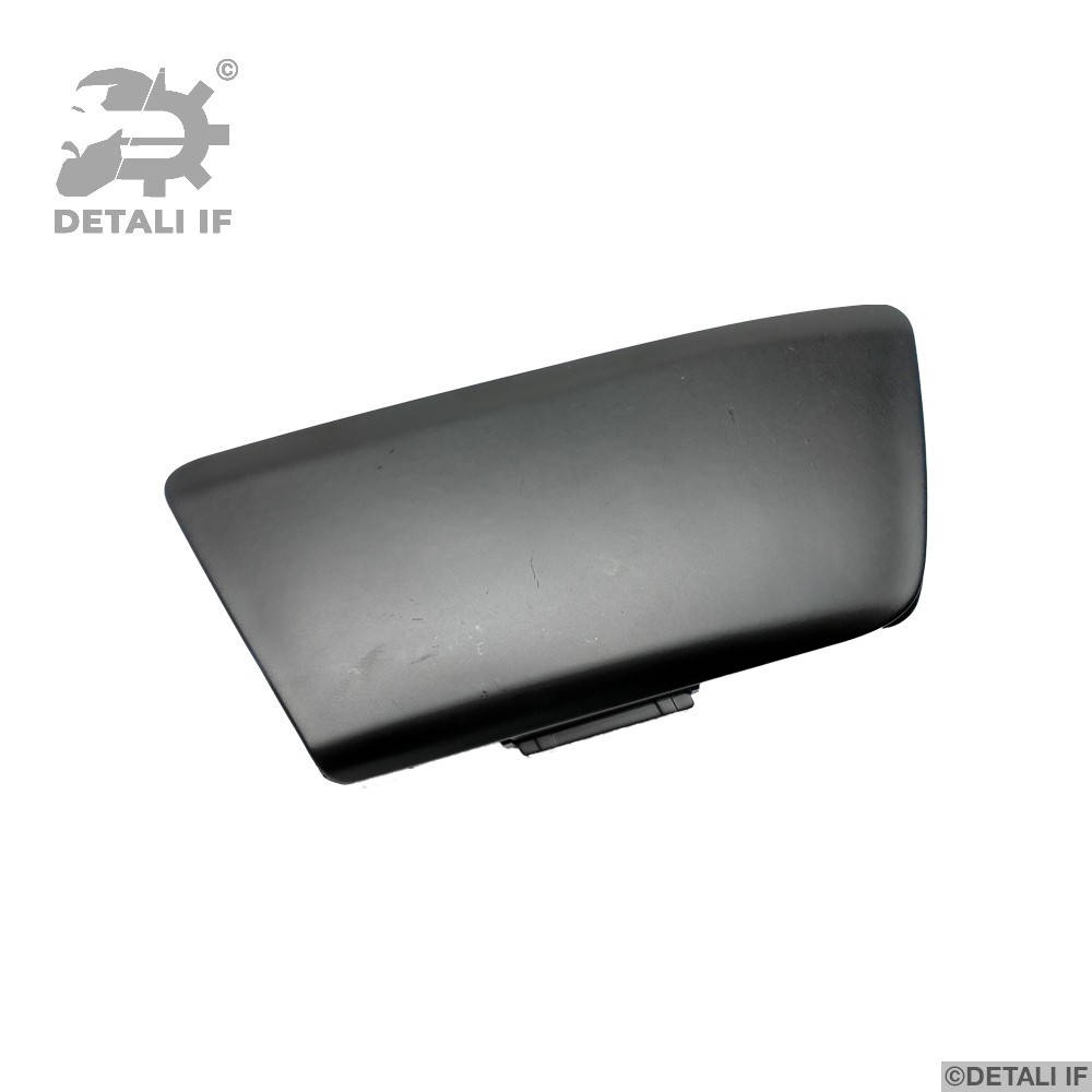 

Заглушка крюка Zafira B Opel 1405238 13247300 передняя